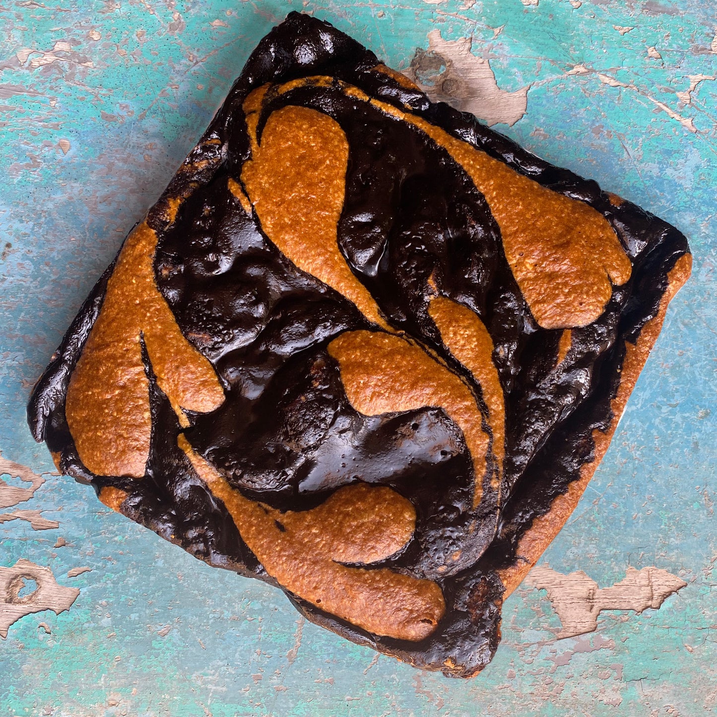 ALMOND CHOCOLATE SWIRL