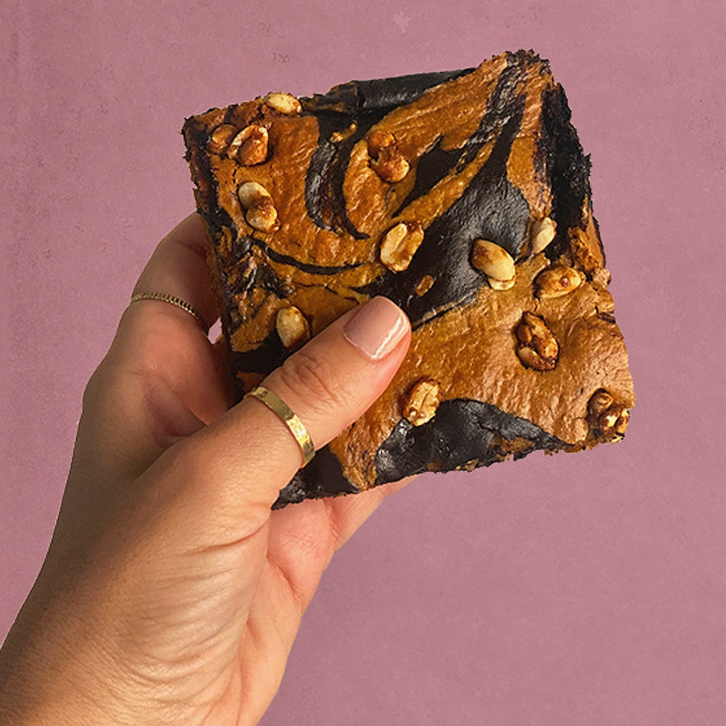PEANUT CHOCOLATE SWIRL