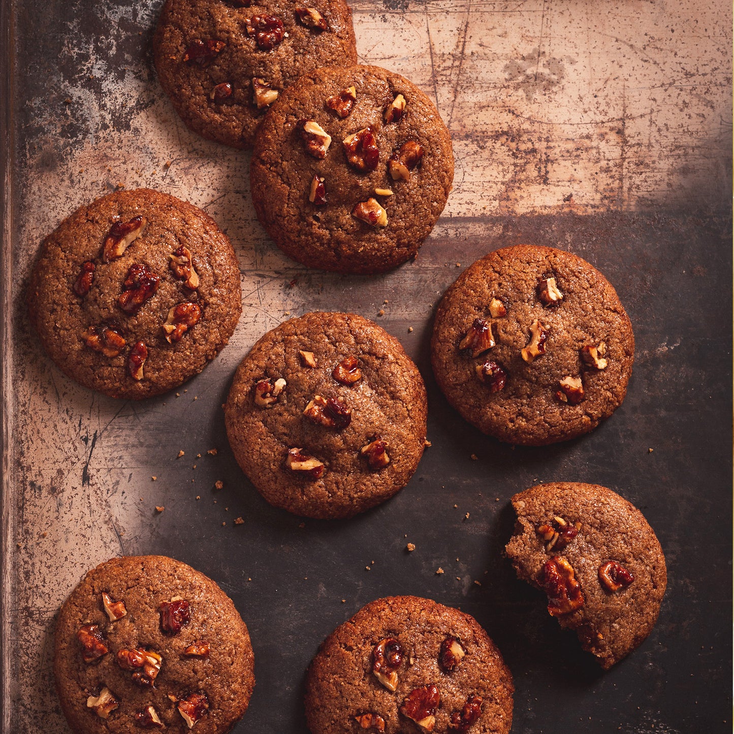 WALNUT DATE CARAMEL