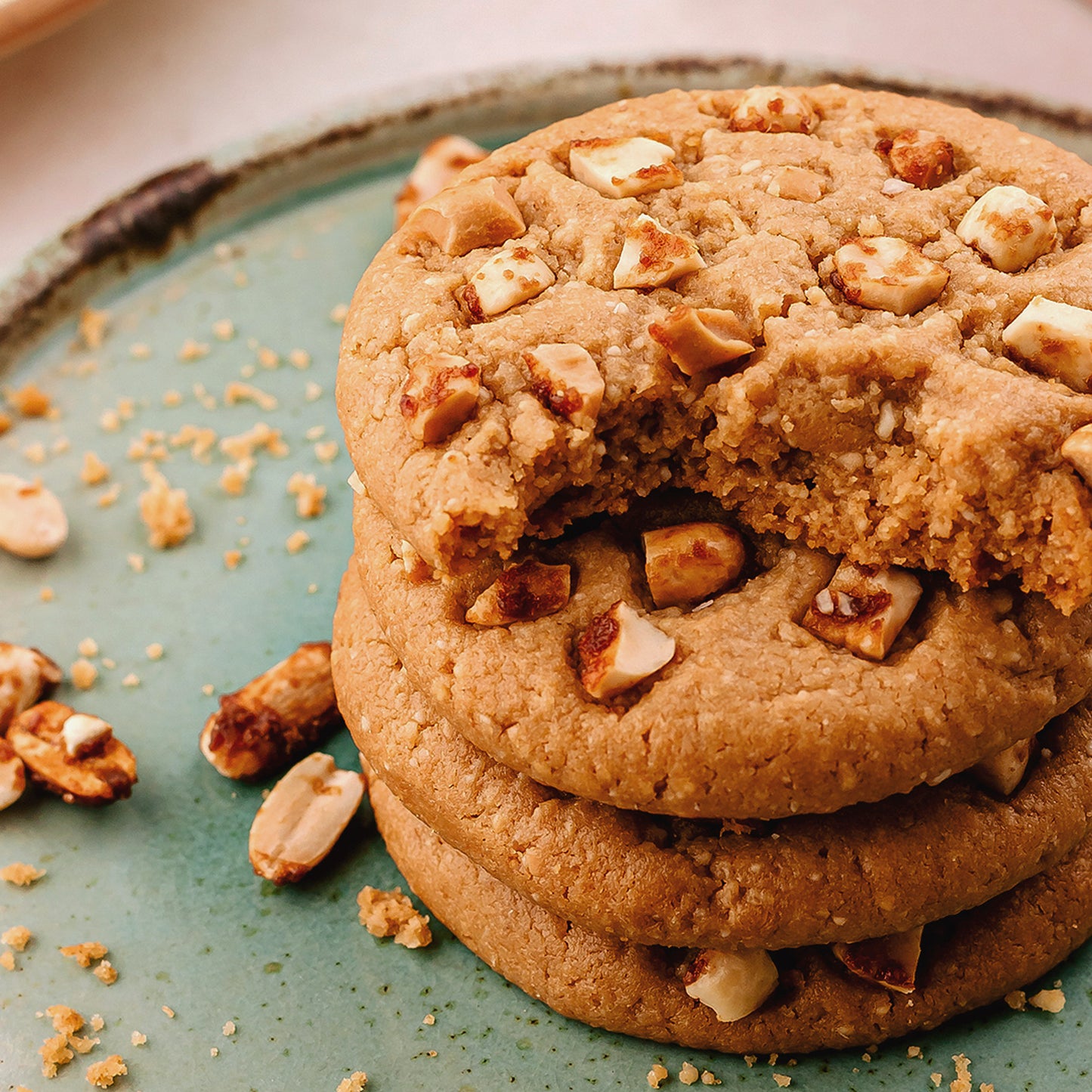 PEANUT WITH RAW HONEY